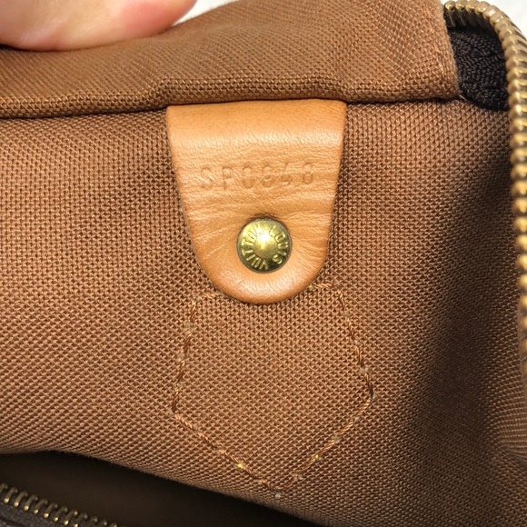 Authentic Louis Vuitton Hand Bag Speedy 35 - Picture 15 of 16
